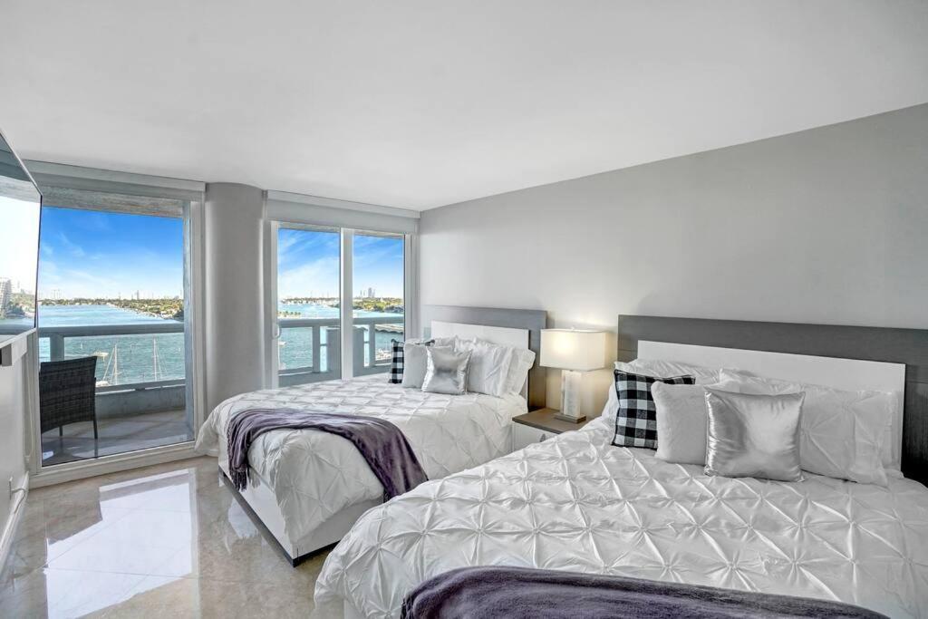 Only In My Dreams! Direct Water View Luxury Appartamento *